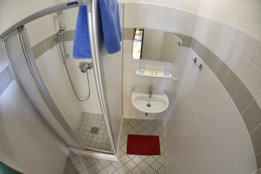טולן Junges Hotel Tulln מראה חיצוני תמונה